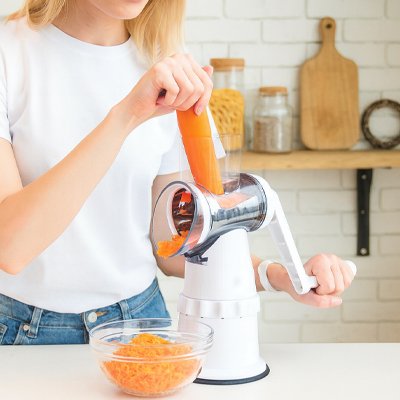 Râpe à Légumes Manuelle pratique securitaire