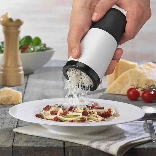 râpe à fromage efficace robuste securitaire