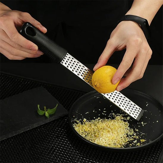 râpe à fromage microplanes zestes fromages durs
