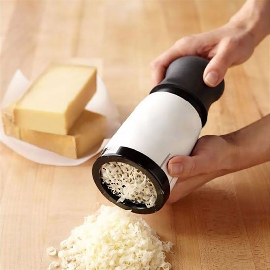 râpe à fromage securitaire rotatif