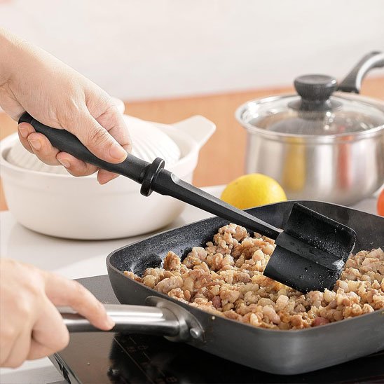 Hachoir à viande robuste noir broie