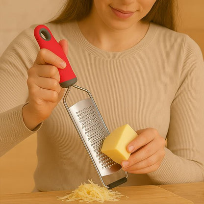 râpe à fromage rouge pratique manuelle